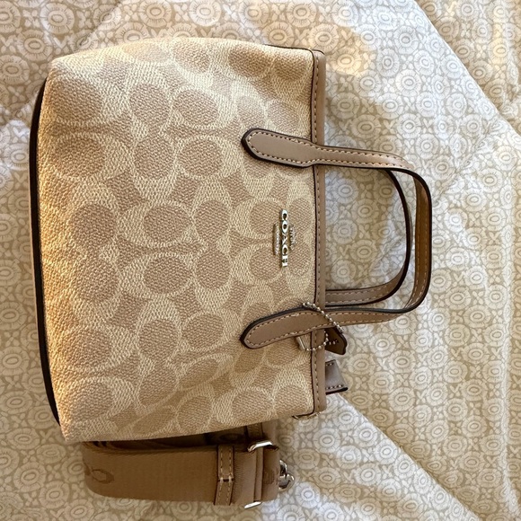 Coach Tan Signature Satchel Mini - Picture 1 of 5